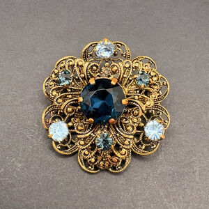 Vintage Czechoslovakia Flower Filigree Antique Gold Tone Blue Rhinestone Brooch